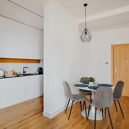 Lejlighedshotel Zatoka Komfortu Metropolitan Przy Plazy