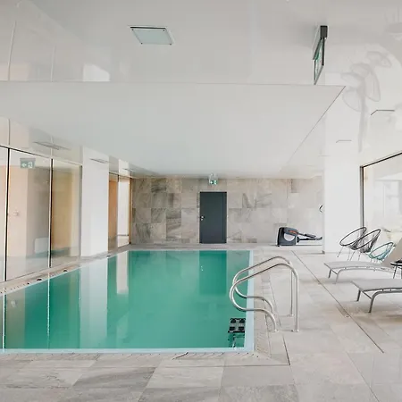 Zatoka Komfortu Metropolitan Przy Plazy Lejlighedshotel *